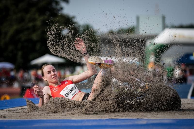 Athletics. 61. Internationales Pfingstsportfest. Yemisi Mabry - . 24.05.2026