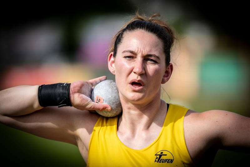 Athletics. 61. Internationales Pfingstsportfest. Yemisi Mabry - . 24.05.2026