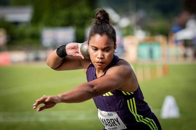 Athletics. 61. Internationales Pfingstsportfest. Yemisi Mabry - . 24.05.2026