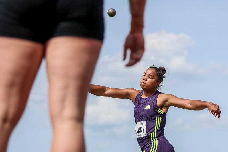 Athletics. 61. Internationales Pfingstsportfest. Yemisi Mabry - . 24.05.2026