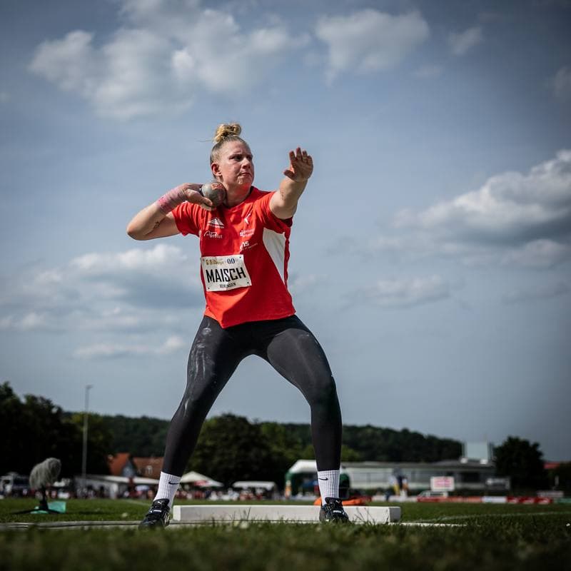 Athletics. 61. Internationales Pfingstsportfest. Yemisi Mabry - . 24.05.2026