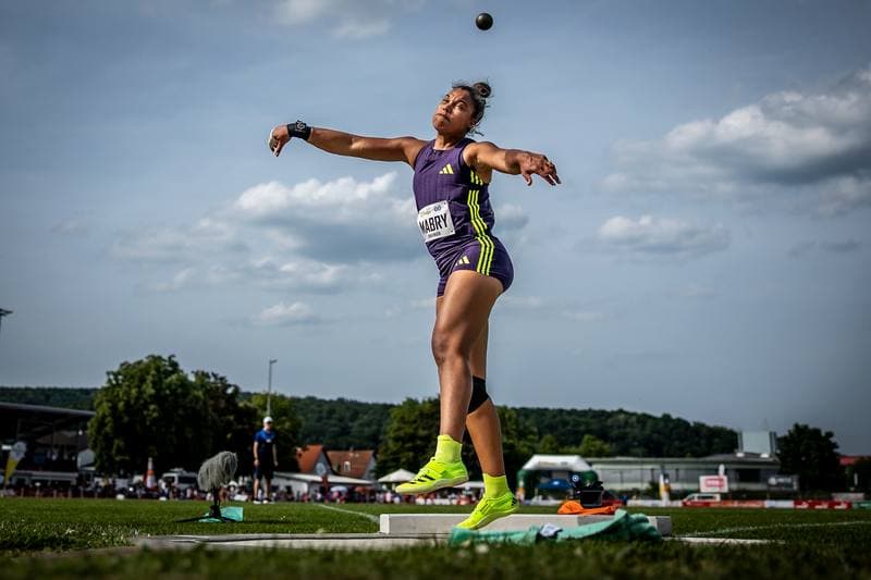 Athletics. 61. Internationales Pfingstsportfest. Yemisi Mabry - . 24.05.2026