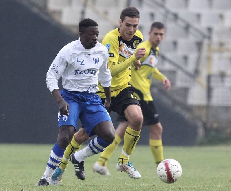 Football. I liga. Ruch Radzionkow - Flota Swinoujscie. 29.10.2011