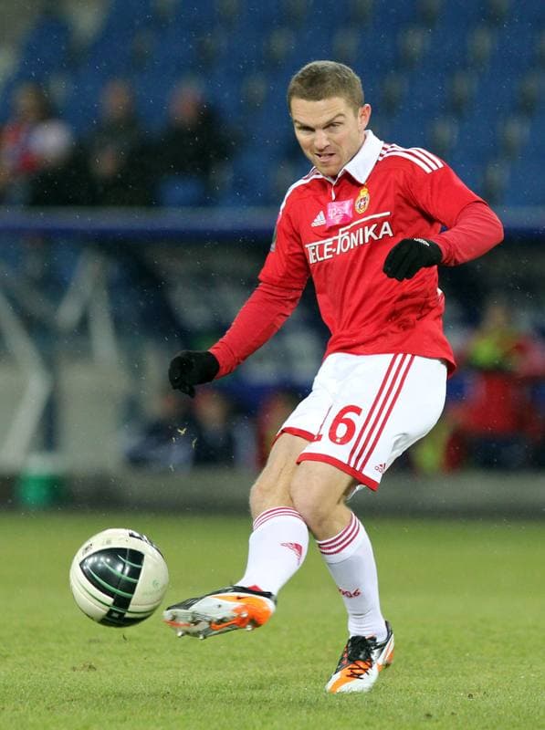 Football. T-Mobile Ekstraklasa. Wisla Krakow - Polonia Warszawa. 09.12.2011