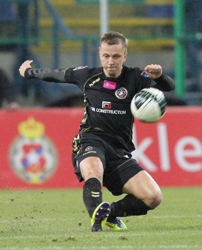 Football. T-Mobile Ekstraklasa. Wisla Krakow - Polonia Warszawa. 09.12.2011
