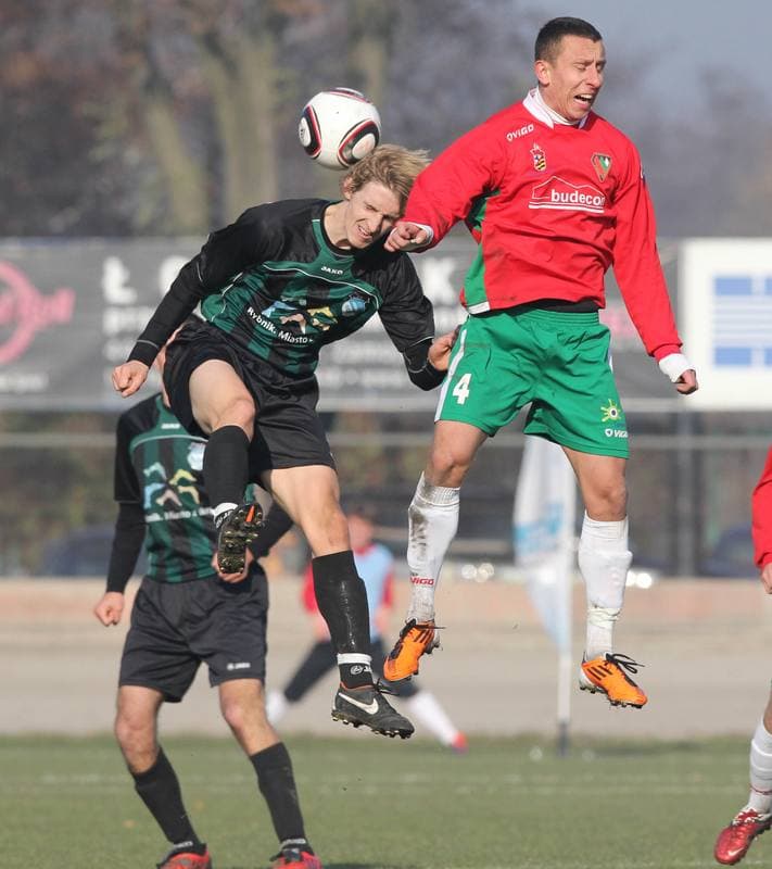Football. II liga. Energetyk ROW Rybnik - Zaglebie Sosnowiec. 13.11.2011
