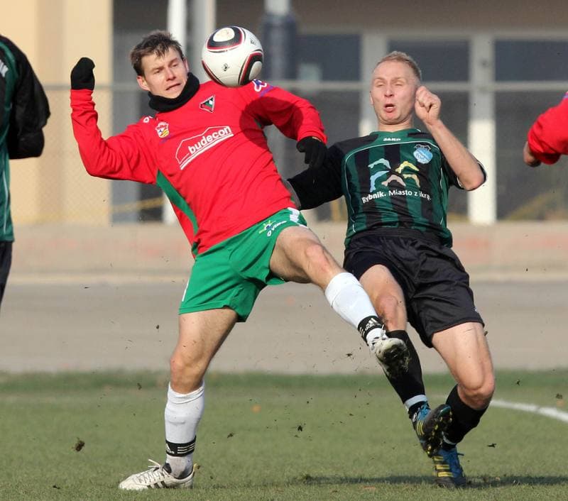 Football. II liga. Energetyk ROW Rybnik - Zaglebie Sosnowiec. 13.11.2011
