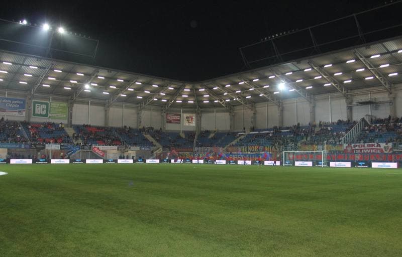 Football. I liga. Piast Gliwice - Wisla Plock. 05.11.2011
