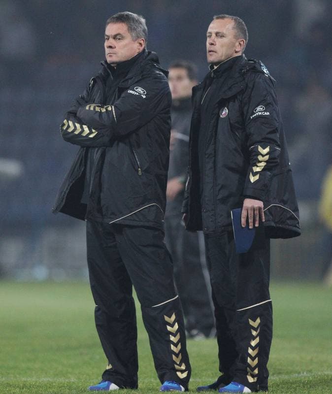 Football. T-Mobile Ekstraklasa. Ruch Chorzow - Polonia Warszawa. 31.10.2011