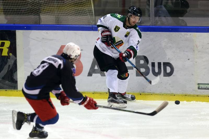 Ice Hockey. Polska Hokej Liga. Naprzod Janow - SMS PZHL Katowice. 09.10.2017