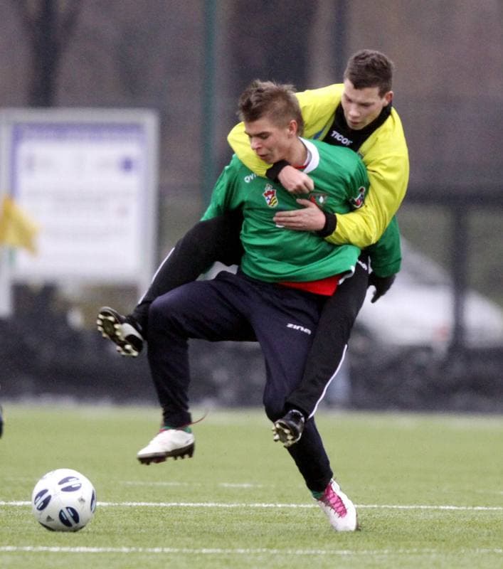Football. Friendly Match. Zaglebie Sosnowiec - Ruch Radzionkow. 15.01.2011