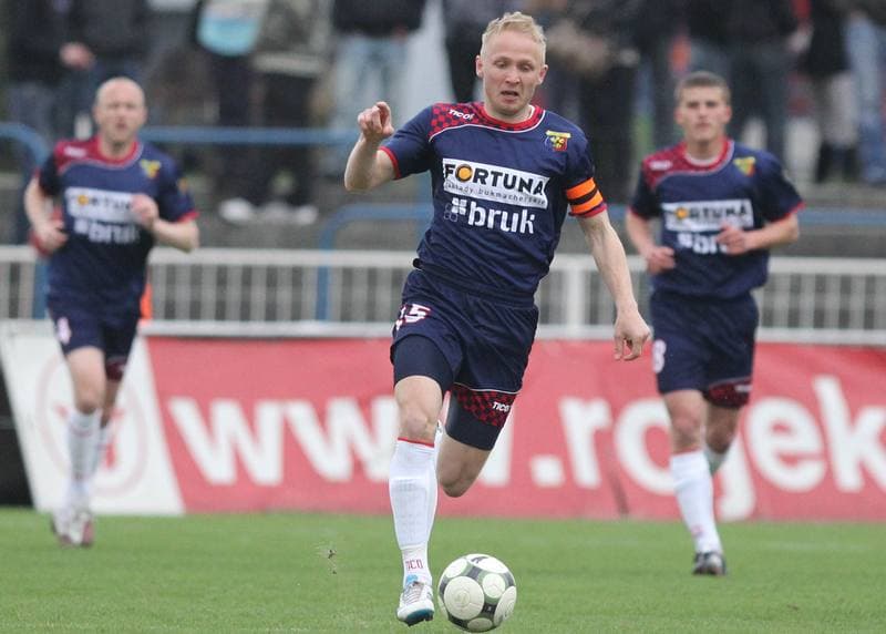 Football. I liga. Odra Wodzislaw Slaski - GKP Gorzow Wielkopolski. 09.04.2011