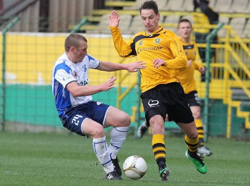 Football. I Liga. GKS Katowice - MKS Kluczbork. 10.04.2011