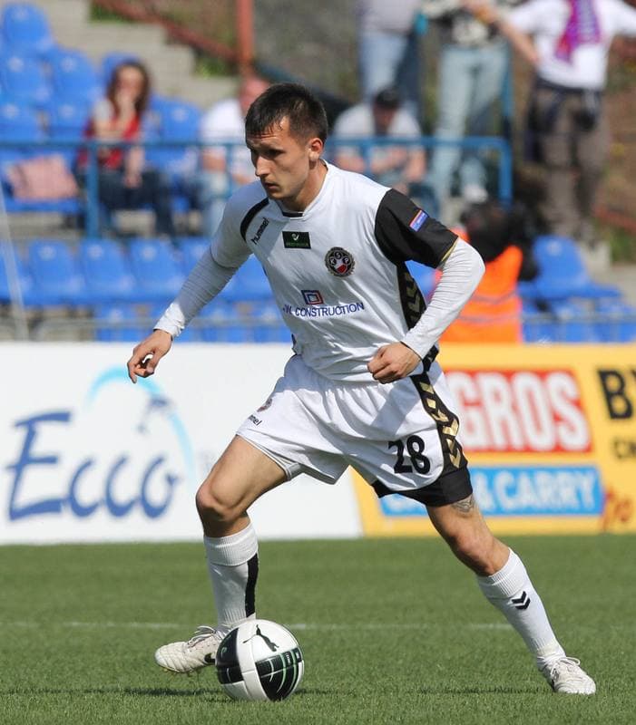 Football. Bytom Ekstraklasa. Polonia Bytom - Polonia Warszawa. 16.04.2011
