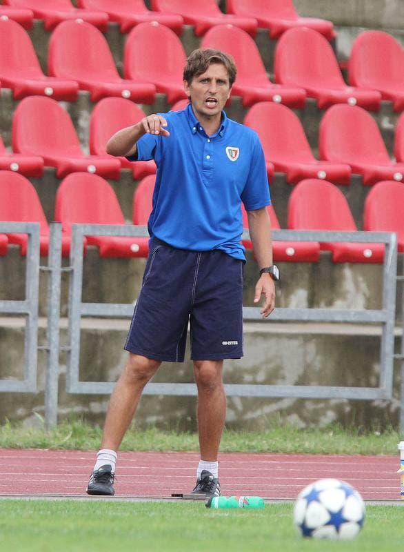 Football. Sparing. FC Fotbal Trinec - Piast Gliwice. 19.07.2011
