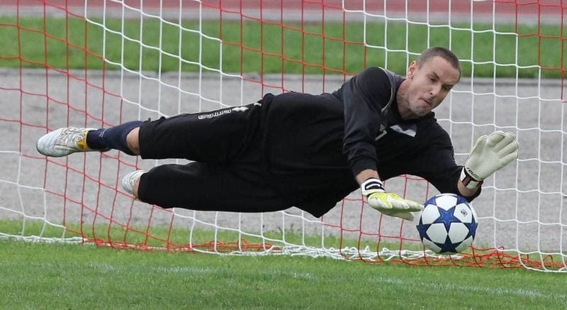 Football. Sparing. FC Fotbal Trinec - Piast Gliwice. 19.07.2011
