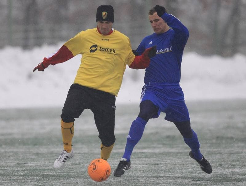 Football. Sparing. Ruch Radzionkow - LKS Nieciecza. 13.02.2010