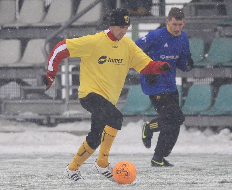 Football. Sparing. Ruch Radzionkow - LKS Nieciecza. 13.02.2010