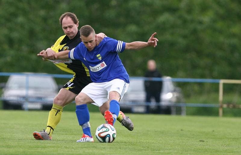 Football. IV Liga Slaska. Przyszlosc Ciochowice - Ruch Radzionkow. 12.05.2015