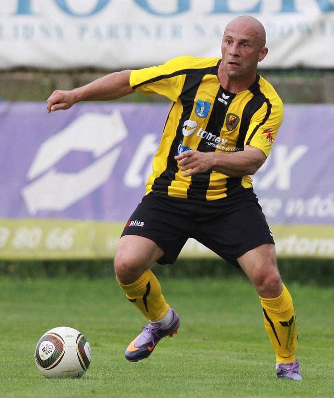 Football. I liga. Ruch Radzionkow - Sandecja Nowy Sacz. 15.08.2010