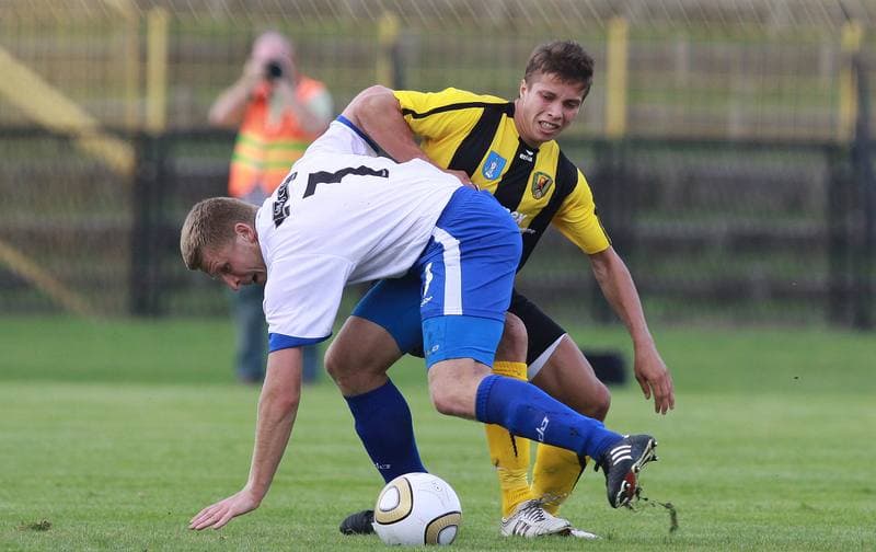 Football. I liga. Ruch Radzionkow - MKS Kluczbork. 31.07.2010