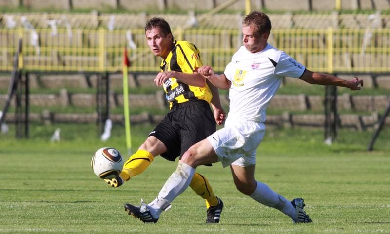 Football. I liga. Ruch Radzionkow - Kolejarz Stroze. 30.07.2011