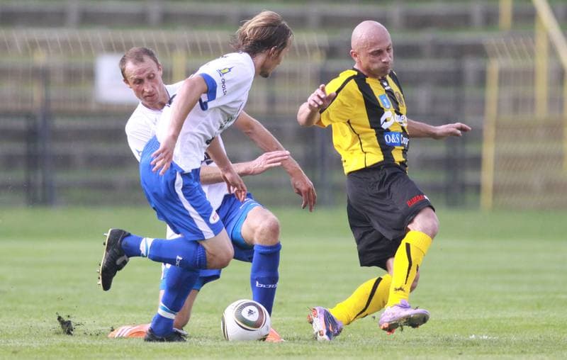 Football. I liga. Ruch Radzionkow - MKS Kluczbork. 31.07.2010