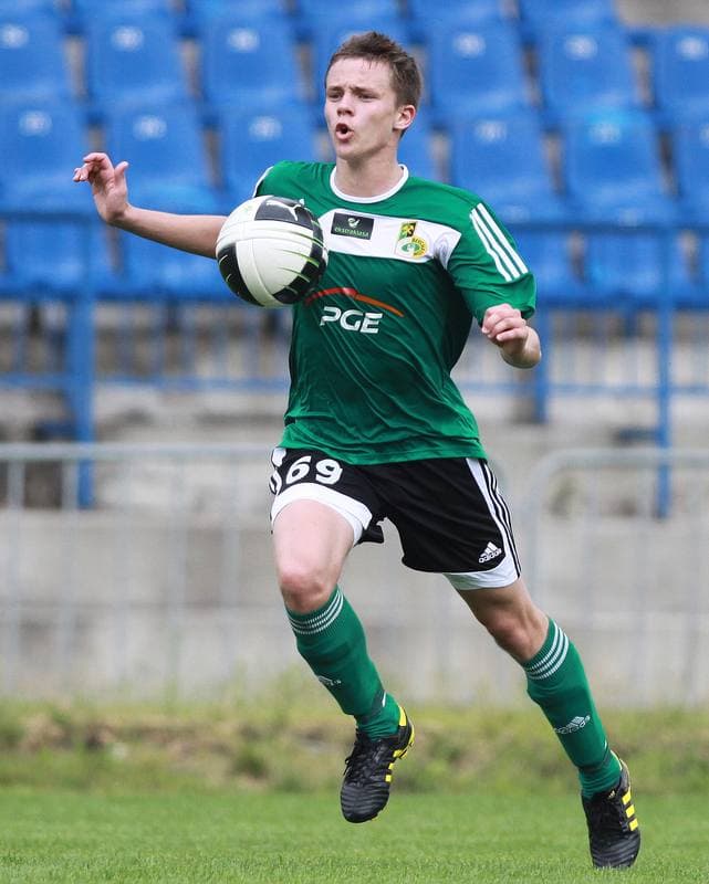 Football. Mloda Ekstraklasa. Polonia Bytom - GKS Belchatow. 07.08.2010