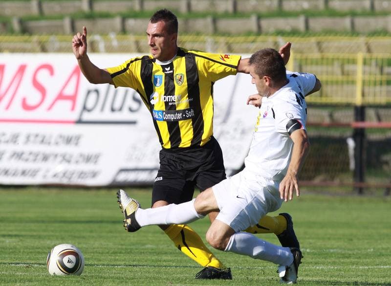 Football. I liga. Ruch Radzionkow - Kolejarz Stroze. 30.07.2011