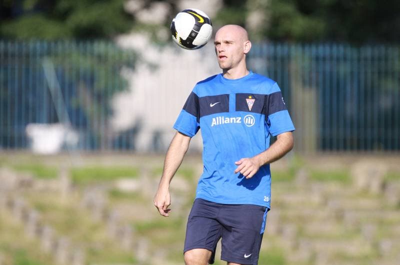 Football. Gornik Zabrze. Training. 07.01.2010