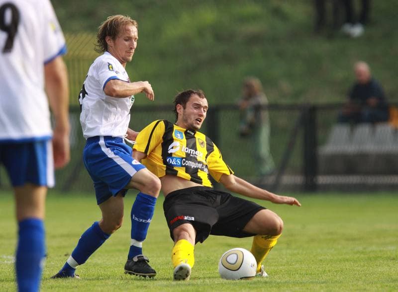 Football. I liga. Ruch Radzionkow - MKS Kluczbork. 31.07.2010