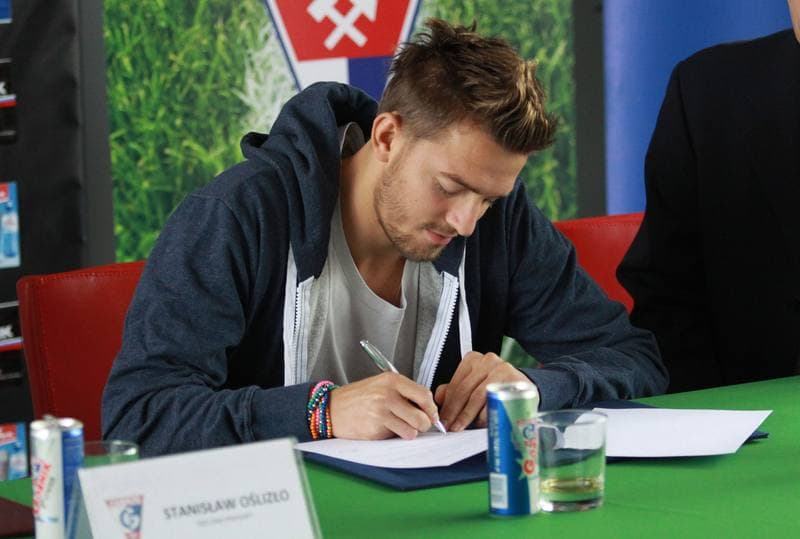 Football. Gornik Zabrze. Press Conference. 24.06.2010