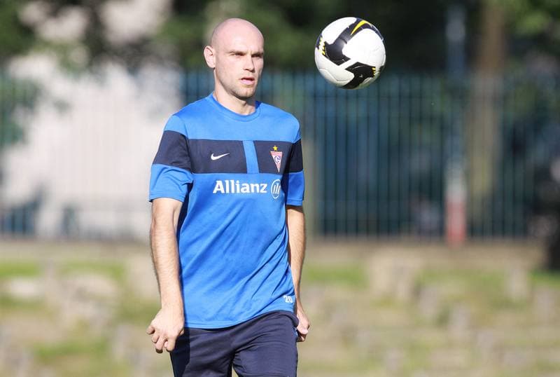 Football. Gornik Zabrze. Training. 07.01.2010