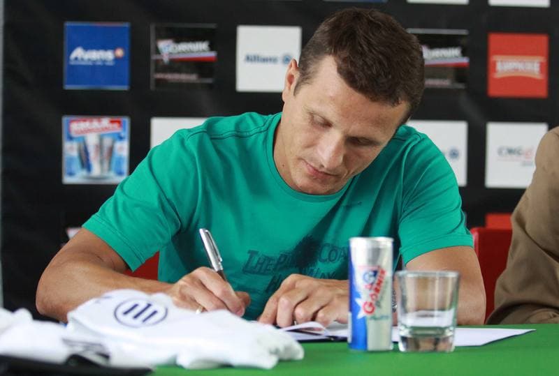 Football. Gornik Zabrze. Press Conference. 24.06.2010