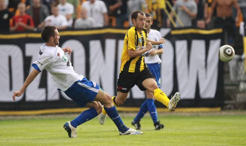 Football. I liga. Ruch Radzionkow - MKS Kluczbork. 31.07.2010
