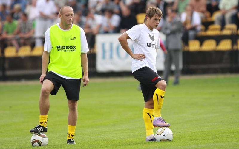 Football. I liga. Ruch Radzionkow - Sandecja Nowy Sacz. 15.08.2010