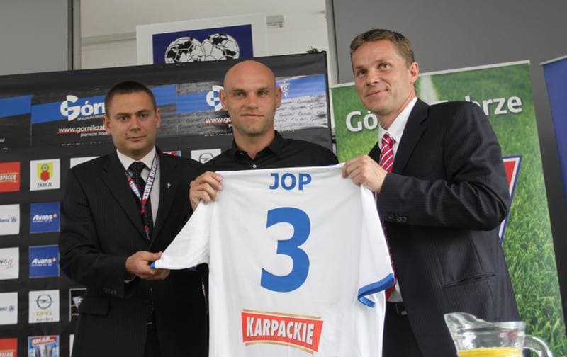 Football. Gornik Zabrze. Press Conference. 24.06.2010