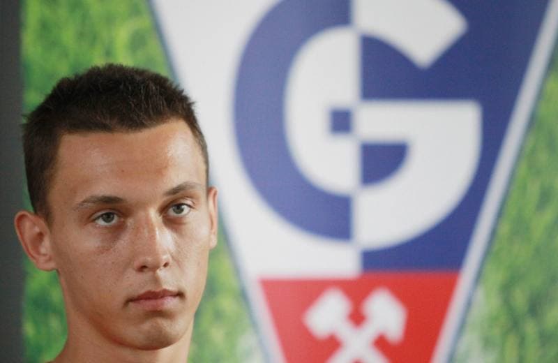 Football. Gornik Zabrze. Press Conference. 24.06.2010