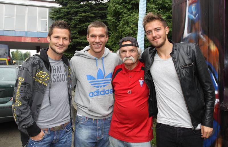 Football. Gornik Zabrze. Press Conference. 28.07.2010