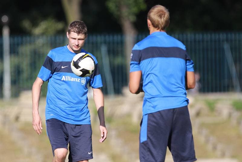 Football. Gornik Zabrze. Training. 07.01.2010