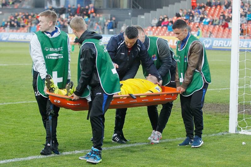 Football. Ekstraklasa. Termalica Bruk-Bet Nieciecza - Gornik Leczna. 30.04.2016