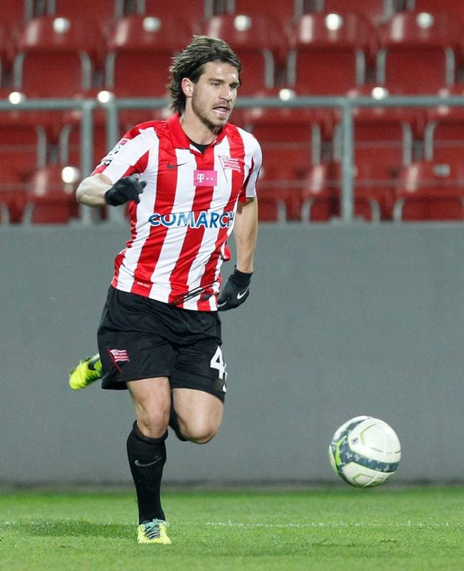 Football. T-Mobile Ekstraklasa. Cracovia Krakow - Lech Poznan. 25.11.2013