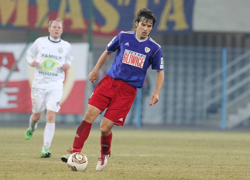 Football. I liga. Piast Gliwice - Warta Poznan. 23.03.2012