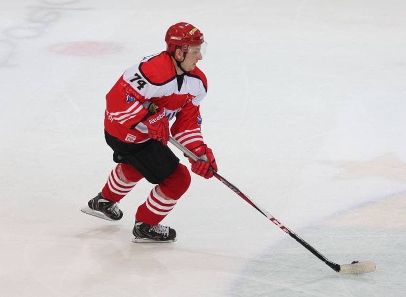 Ice Hockey. Polska Liga Hokeja na Lodzie. HC GKS Katowice - Comarch Cracovia Krakow. 02.10.2012