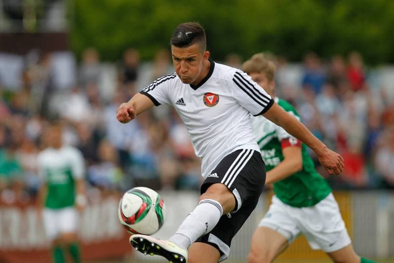 Football. Playoff II Liga. Garbarnia Krakow - Warta Poznan. 11.06.2016