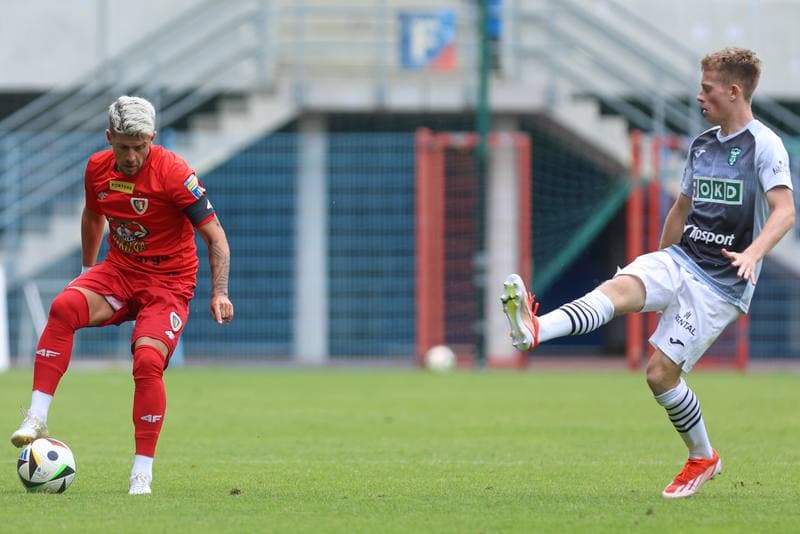 Football. Sparing. Piast Gliwice - MFK Karvina. 04.07.2024