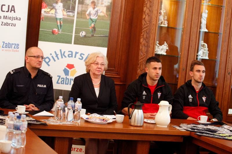 Football. Gornik Zabrze. Press Conference. 16.11.2017