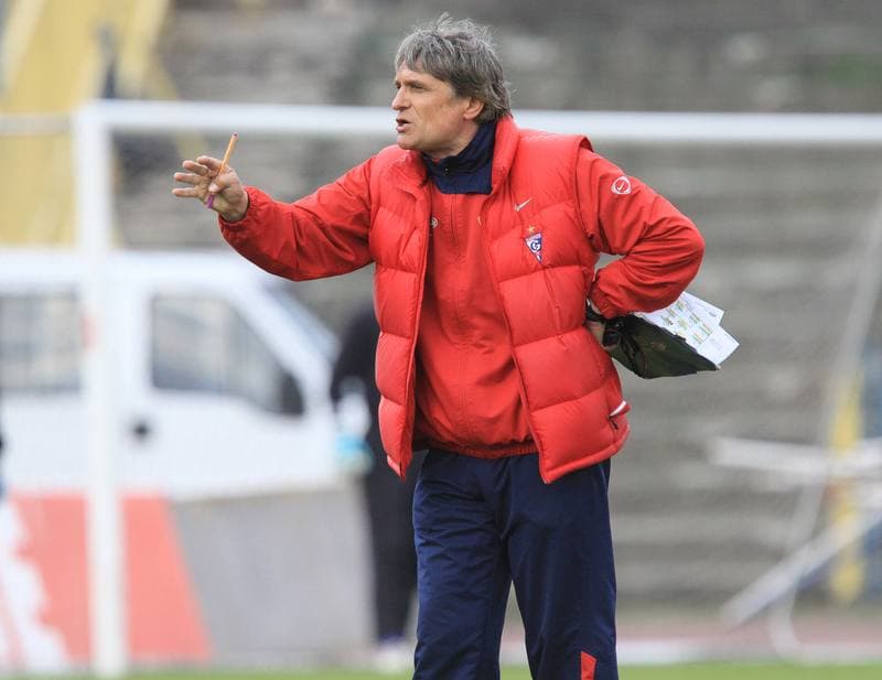 Football. Gornik Zabrze. Training. 30.03.2010