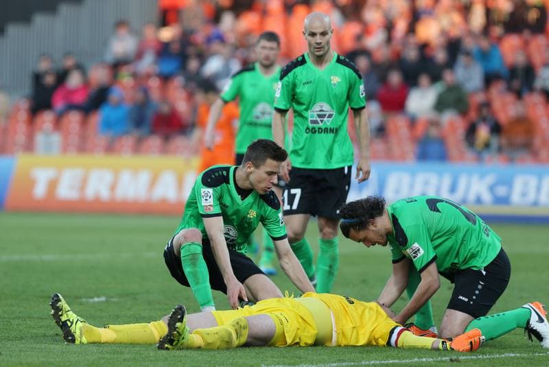 Football. Ekstraklasa. Termalica Bruk-Bet Nieciecza - Gornik Leczna. 30.04.2016