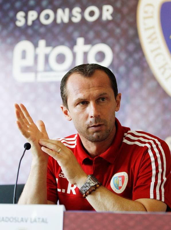 Football. Piast Gliwice. Press Conference. 17.09.2015